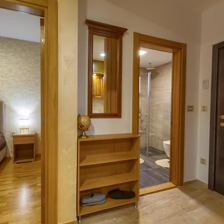 Lena Apartment *