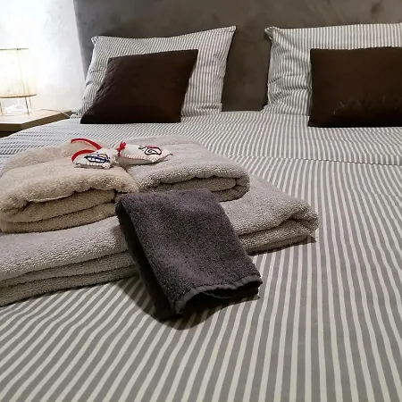 Lena Apartment