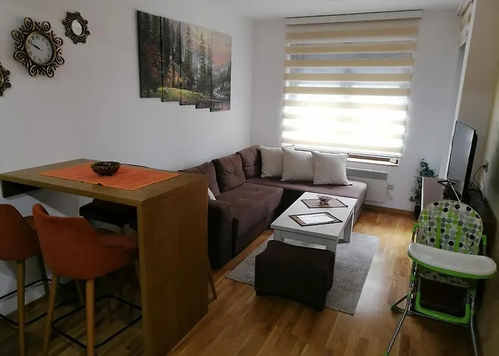 Lena Ζλάτιμπορ