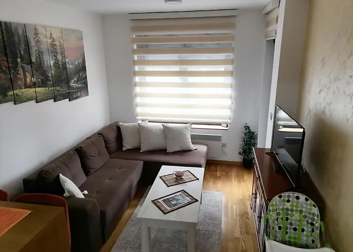 Lena Διαμέρισμα